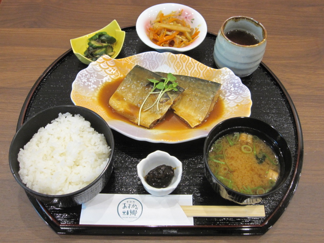 さば味噌煮定食(1,080円)